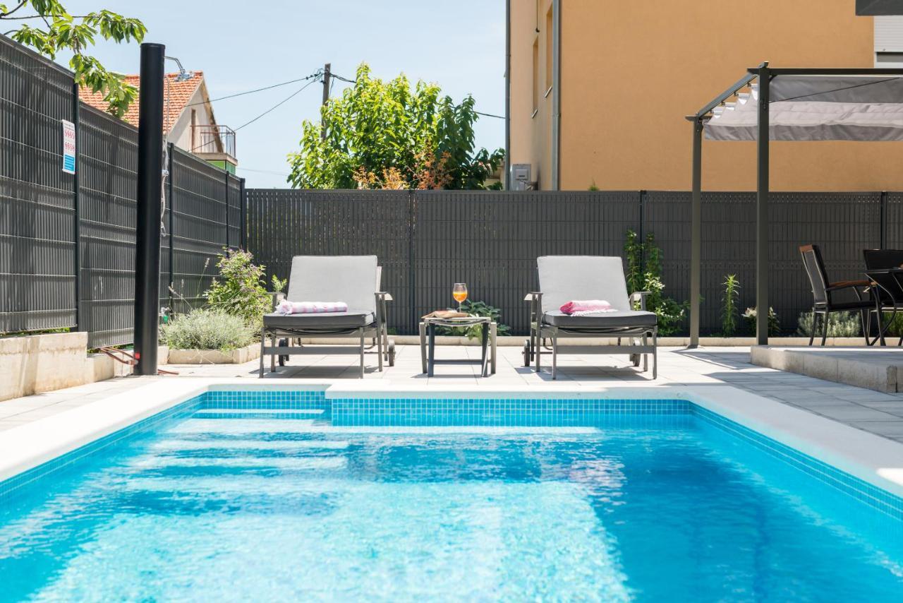 New, Private Heated Swimming Pool, Free Parking, Trogir Centar Apartment Luaran gambar